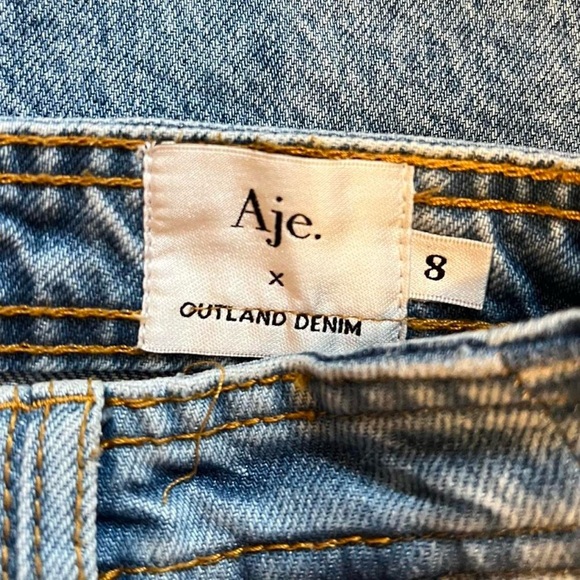 Women's Blue Jeans - Picture 7 of 8